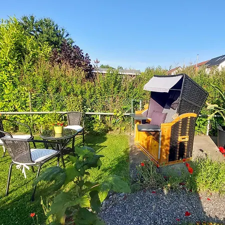 Apartment Gaensebluemchen Ribnitz-Damgarten